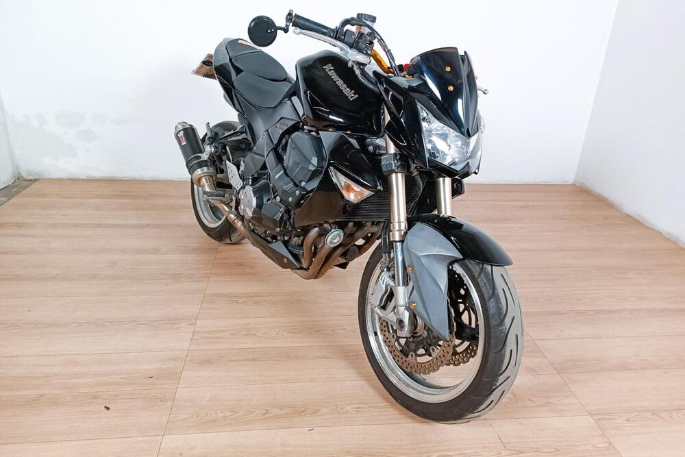 Kawasaki Z 1000 (2010 - 13) (2)