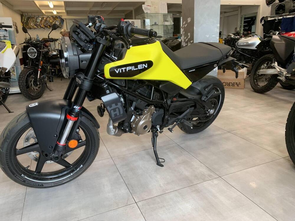 Husqvarna Vitpilen 125 (2024) (3)