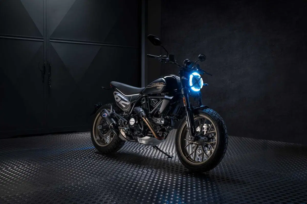 Ducati: nuove Scrambler Icon Dark e Full Throttle 2025