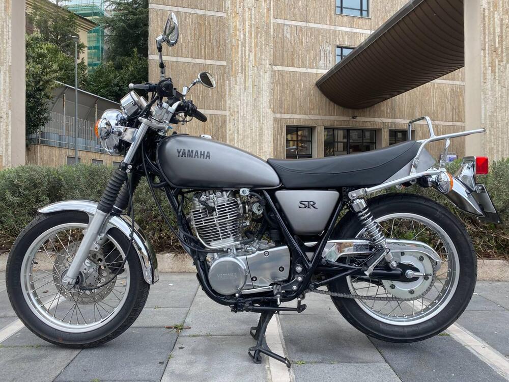 Yamaha SR 400 (2013 - 17)