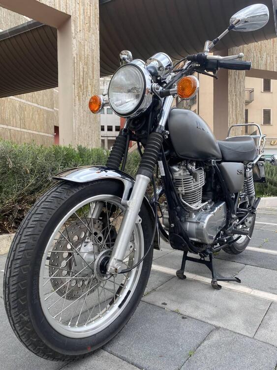 Yamaha SR 400 (2013 - 17) (4)