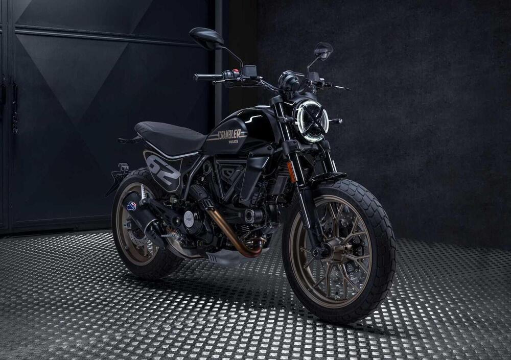 Ducati Scrambler 800 Full Throttle (2025)