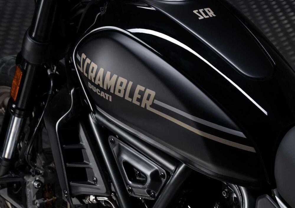 Ducati Scrambler 800 Full Throttle (2025) (4)