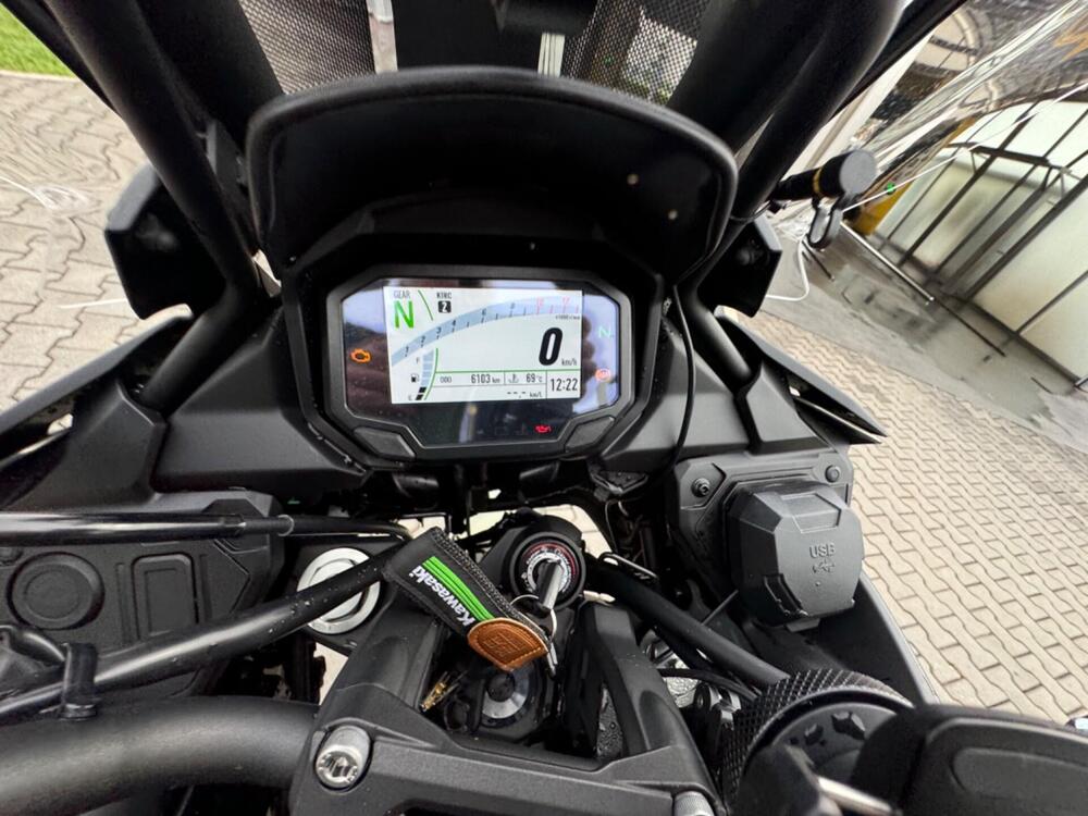 Kawasaki Versys 650 (2021 - 25) (5)