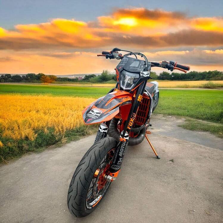 KTM EXC 300 E Six Days (2017) (2)