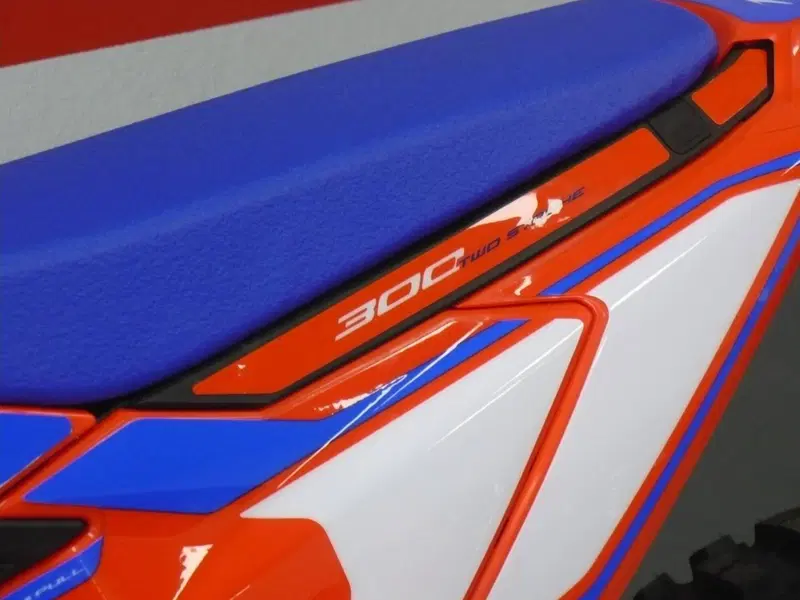 Betamotor RR 300 2T Enduro Race (2026) (3)