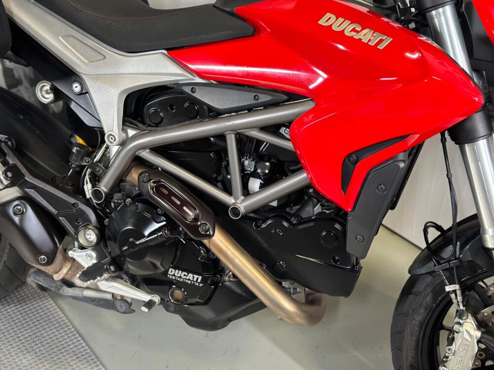 Ducati Hyperstrada 821 (2013 - 15) (2)