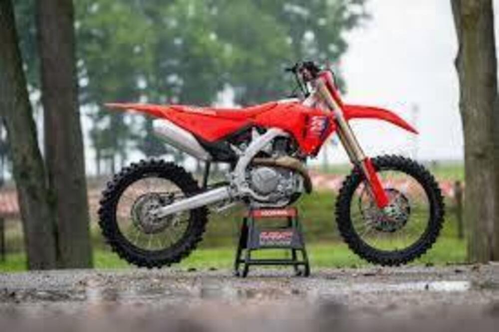 Honda CRF 450 R (2025)