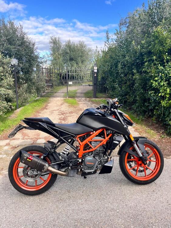 KTM 125 Duke (2021 - 23)