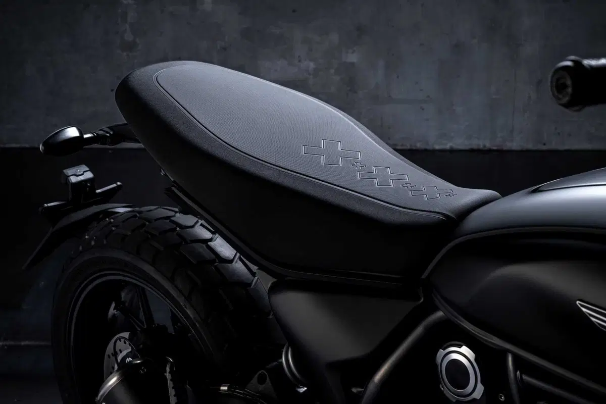 Ducati: nuove Scrambler Icon Dark e Full Throttle 2025 (7)