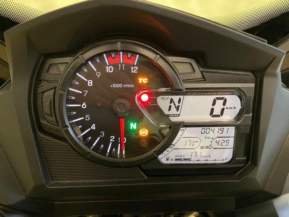 Suzuki V-Strom 650XT (2021 - 24) (5)