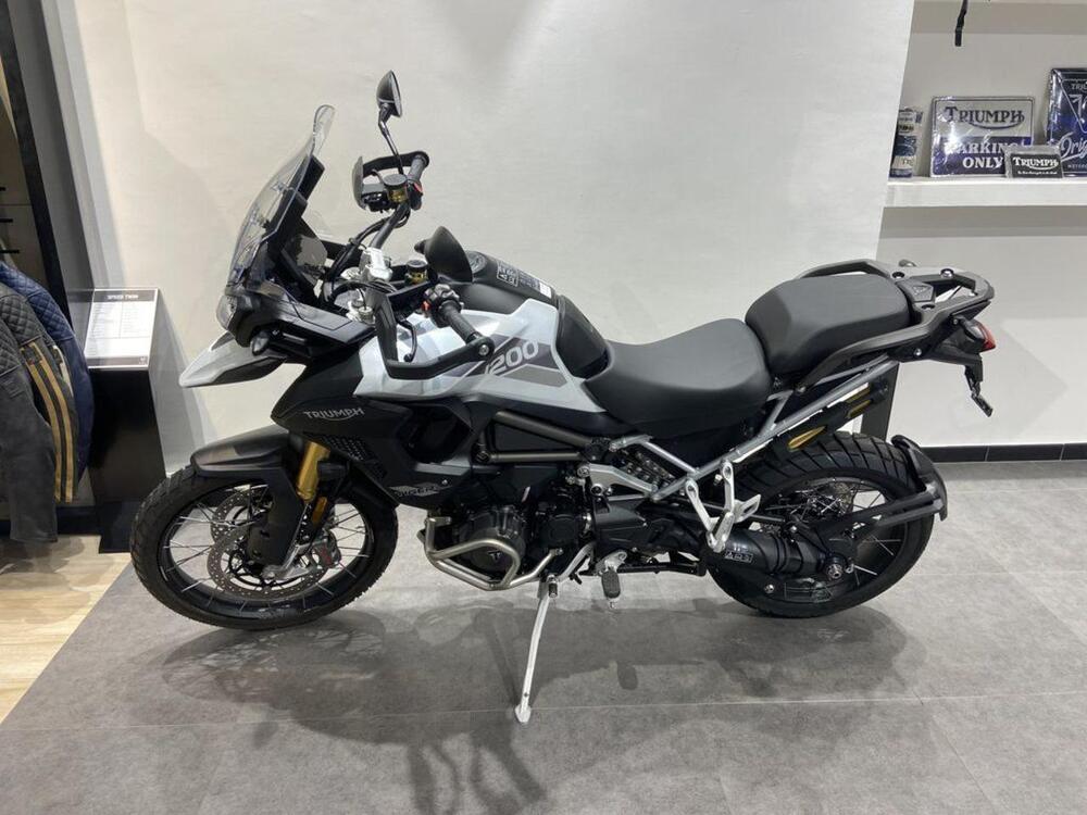 Triumph Tiger 1200 Rally Pro (2022 - 23) (2)