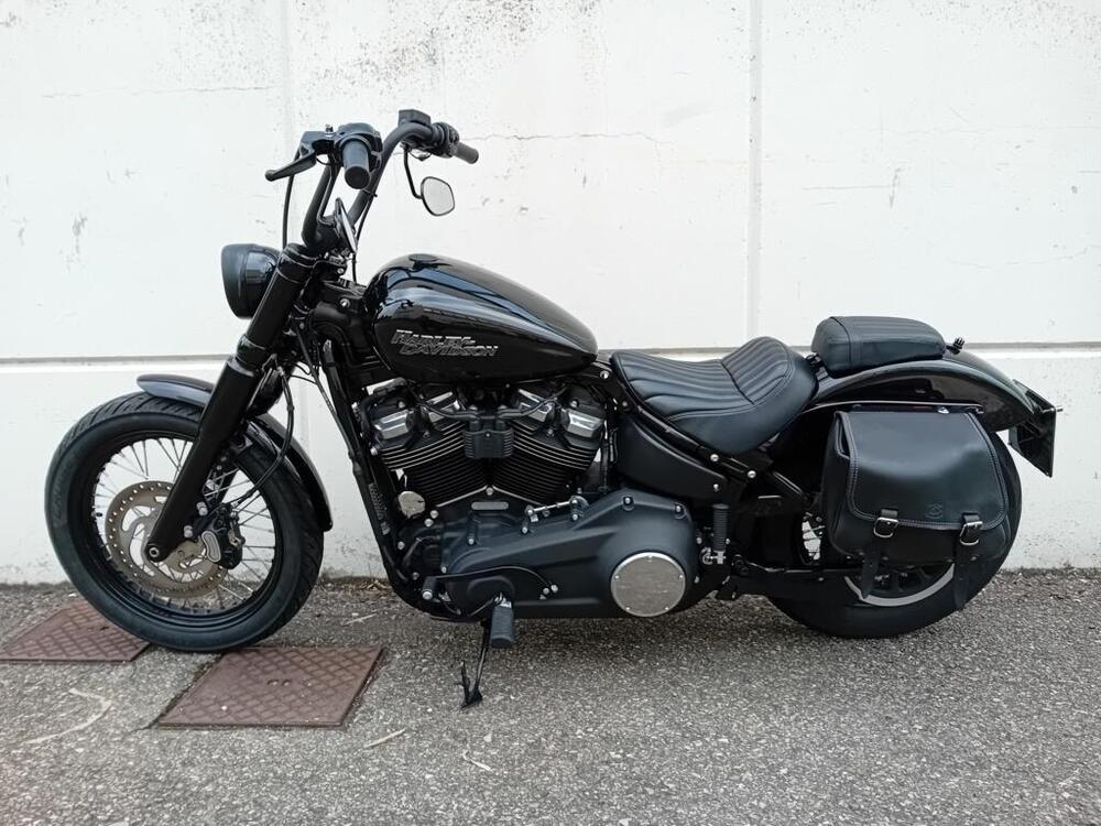 Harley-Davidson 107 Street Bob (2018 - 20) - FXBB (2)