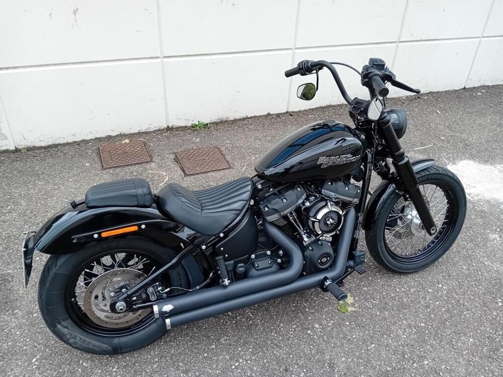 Harley-Davidson 107 Street Bob (2018 - 20) - FXBB (4)