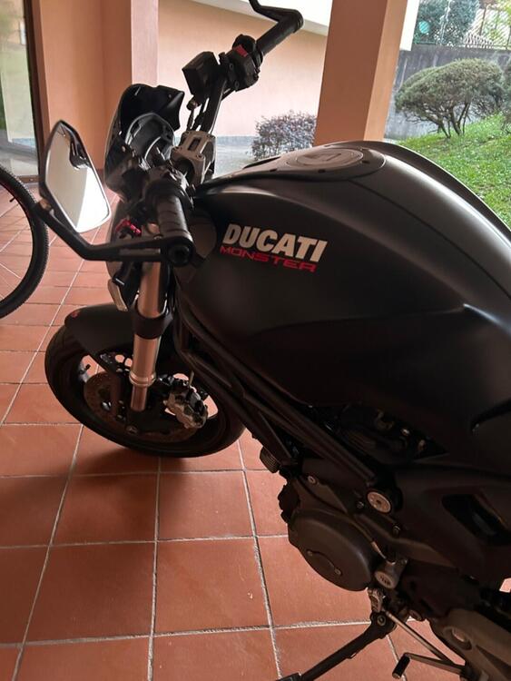 Ducati Monster 696 (2008 - 13) (3)