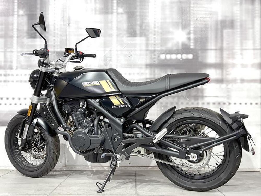 Brixton Motorcycles Crossfire 500 (2021 - 24) (2)