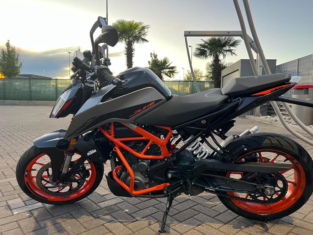 KTM 390 Duke (2021 - 23)