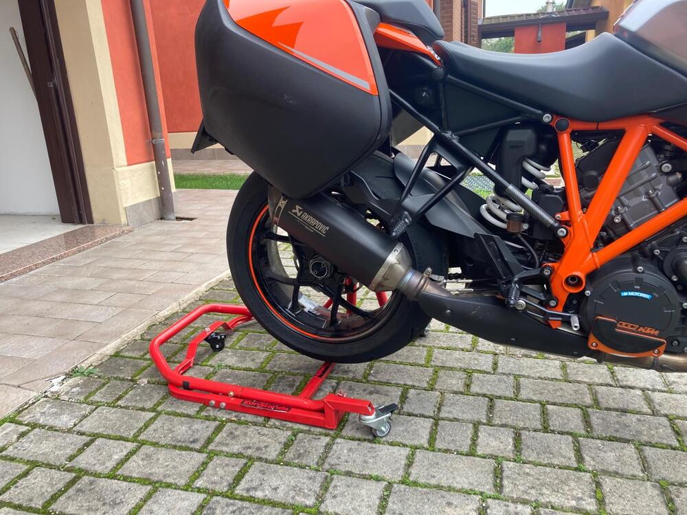 KTM 1290 Super Duke GT ABS (2016 - 18) (4)