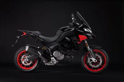 Ducati Multistrada V2 S (2022 - 24) nuova