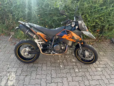 KTM 690 Supermoto usata