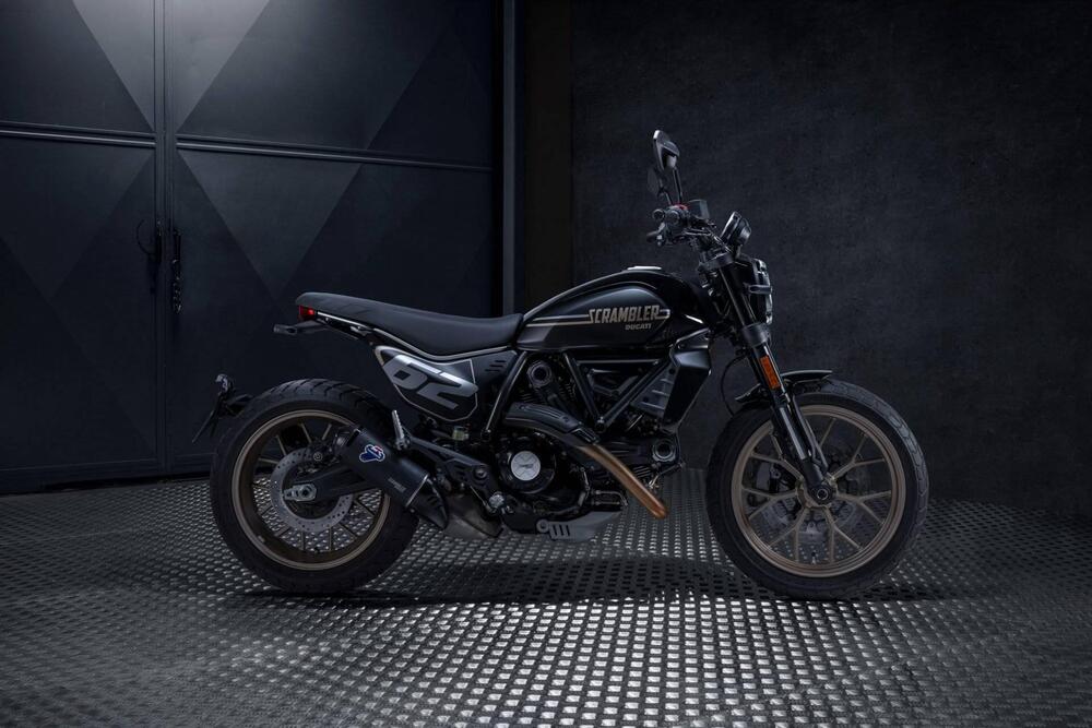 Ducati Scrambler 800 Full Throttle (2025)