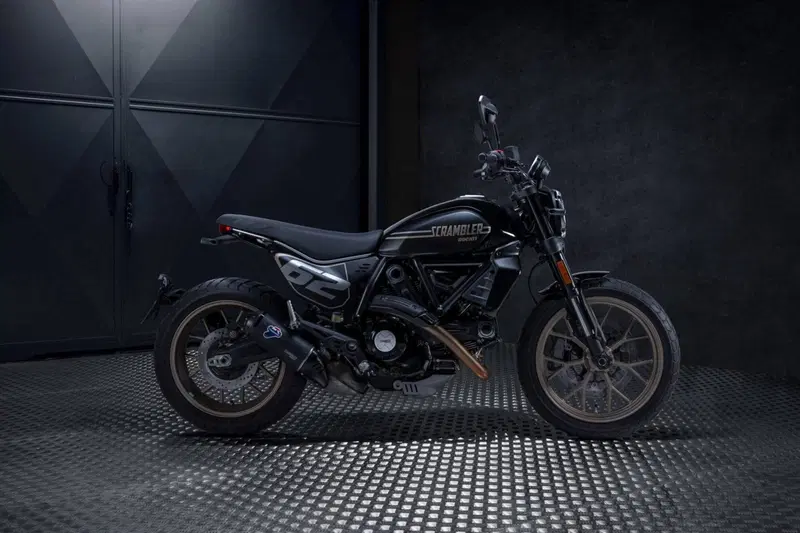 Ducati Scrambler 800 Full Throttle (2025 - 26)