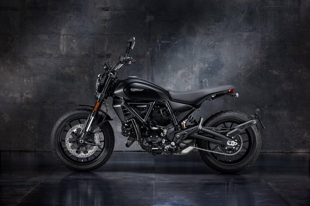 Ducati Scrambler 800 Icon Dark (2025) (2)