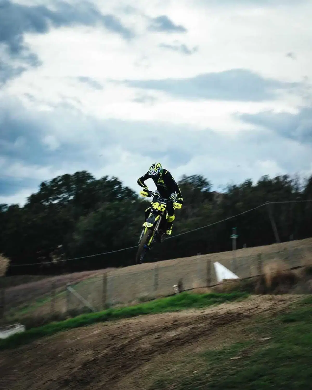 MotoGP in Giappone? Valentino Rossi si allena con il cross a Cavallara: che gas! [VIDEO E GALLERY] (4)