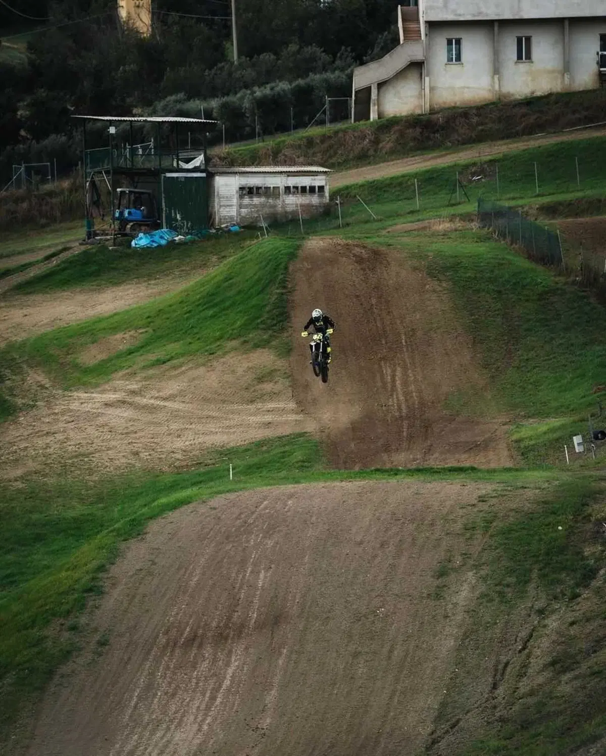 MotoGP in Giappone? Valentino Rossi si allena con il cross a Cavallara: che gas! [VIDEO E GALLERY] (11)
