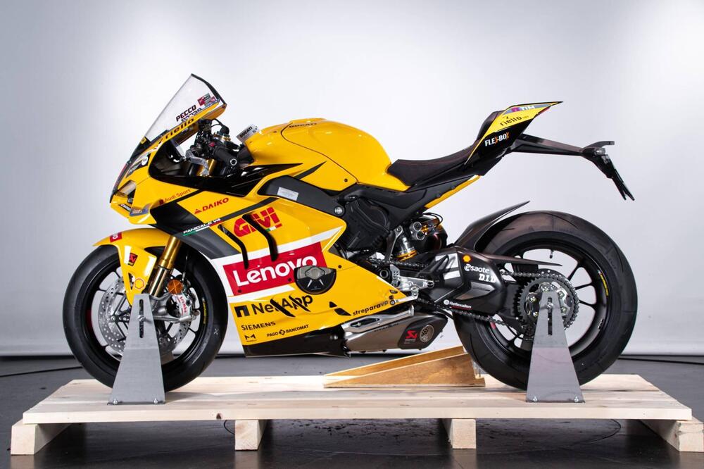 Ducati Panigale V4 Bagnaia 2022 World Champion Replica (2023)