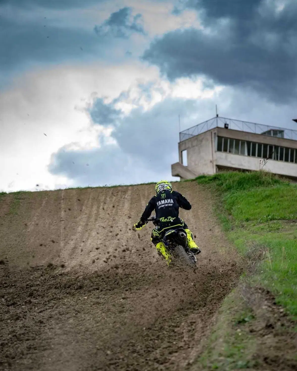 MotoGP in Giappone? Valentino Rossi si allena con il cross a Cavallara: che gas! [VIDEO E GALLERY] (4)