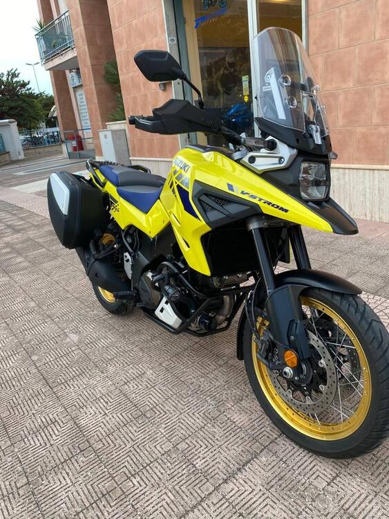 Suzuki V-Strom 1050XT Pro (2020 - 23) (3)