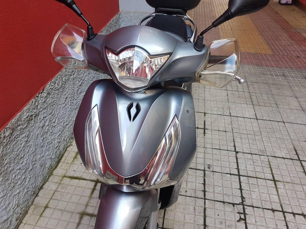 Honda SH 150 i ABS (2013 - 16) (2)