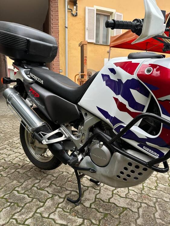 Honda Africa Twin XRV 750 (1996 - 02) (5)