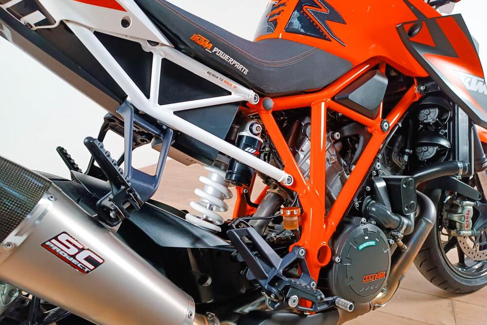 KTM 1290 Super Duke R ABS (2014 - 16) (4)