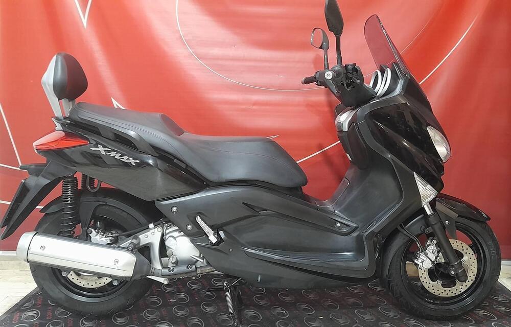 Yamaha X-Max 250 (2010 - 13) (2)