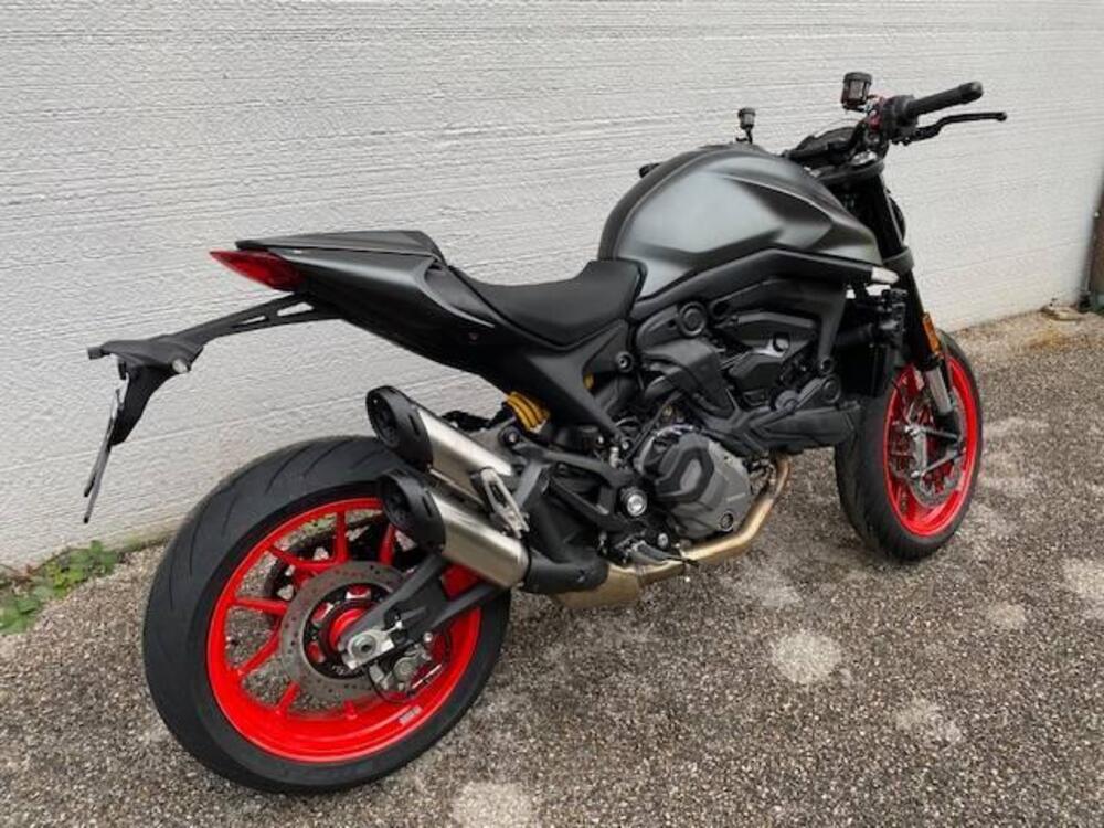 Ducati Monster 937 + (2021 - 24) (3)