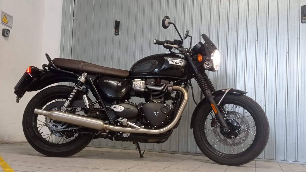 Triumph Bonneville T100 (2021 - 24) (4)