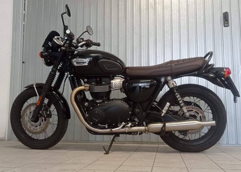 Triumph Bonneville T100 (2021 - 24) (2)