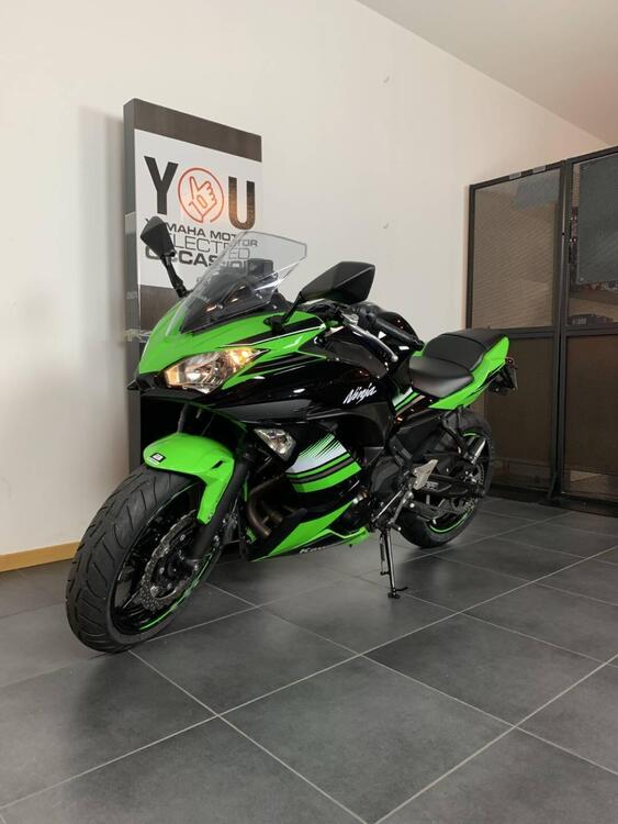 Kawasaki Ninja 650 KRT Tourer (2017 - 19) (3)