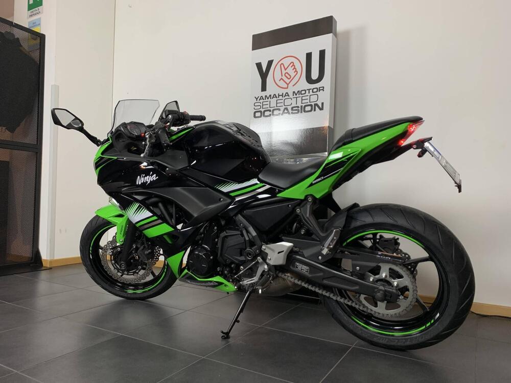 Kawasaki Ninja 650 KRT Tourer (2017 - 19) (5)