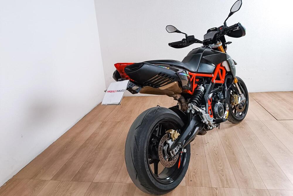 Aprilia Dorsoduro 900 (2017 - 20) (3)