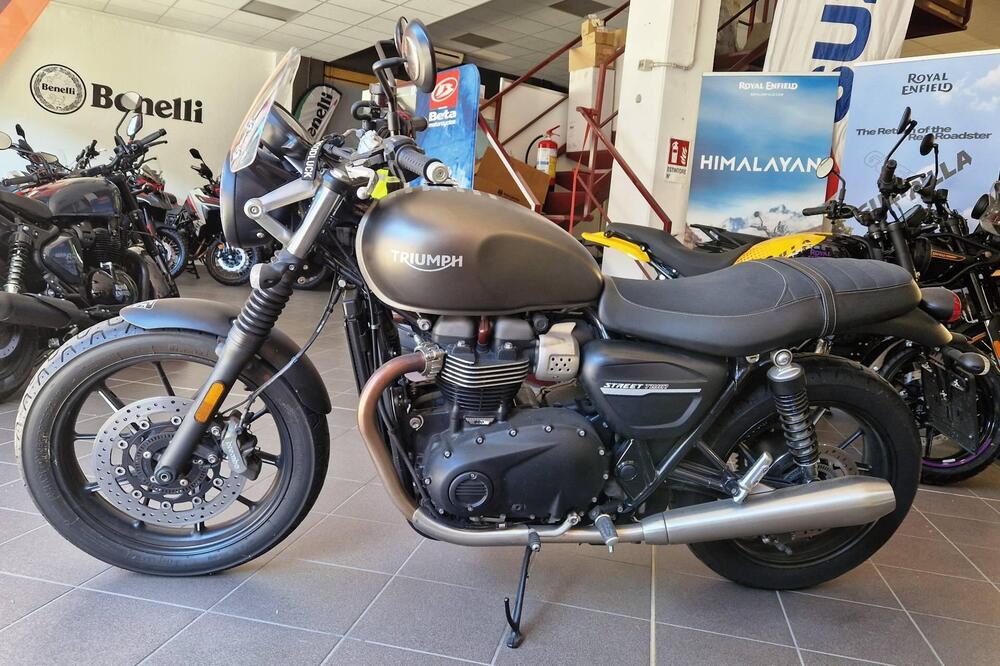 Triumph Street Twin 900 (2019 - 20) (3)