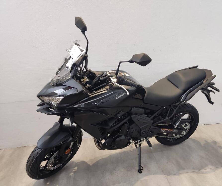 Kawasaki Versys 650 (2021 - 25) (2)