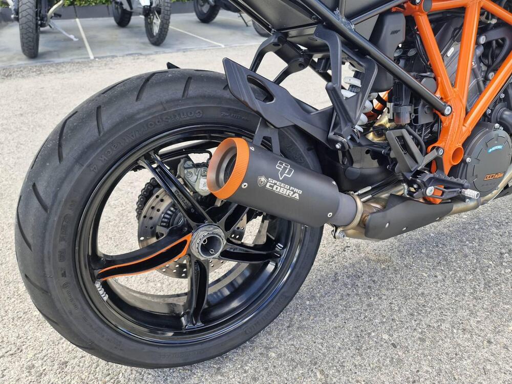 KTM 1290 Super Duke GT (2022 - 24) (4)