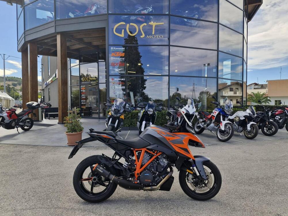 KTM 1290 Super Duke GT (2022 - 24)