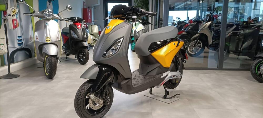 Piaggio 1 Active (2022 - 24) (3)