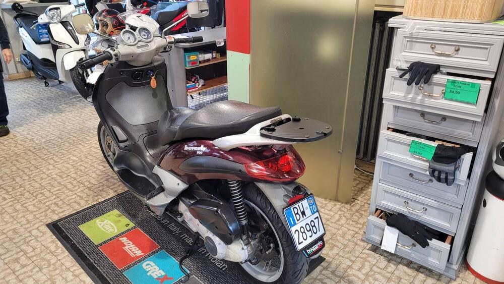 Piaggio Beverly 200 (2002 - 03) (4)