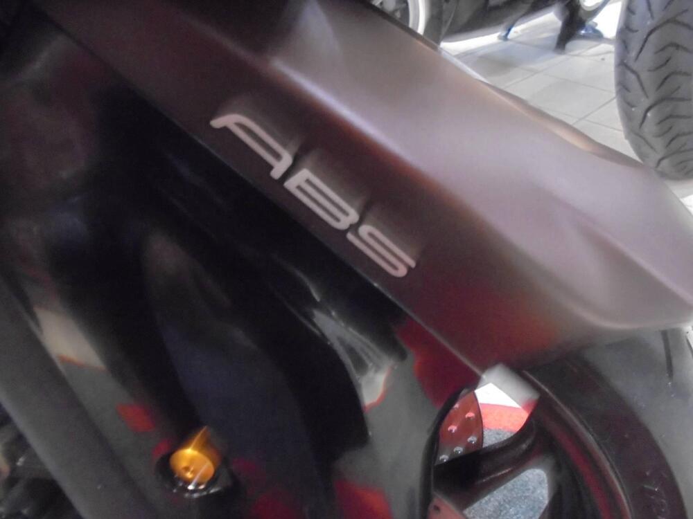 Yamaha T-Max 530 Bronze Max ABS (2014) (5)