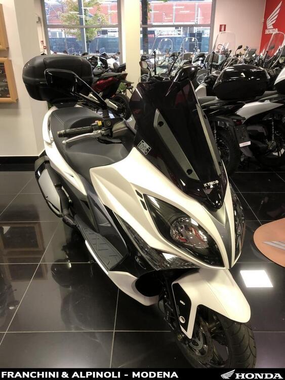 Kymco Xciting 400i ABS (2016 - 20) (2)